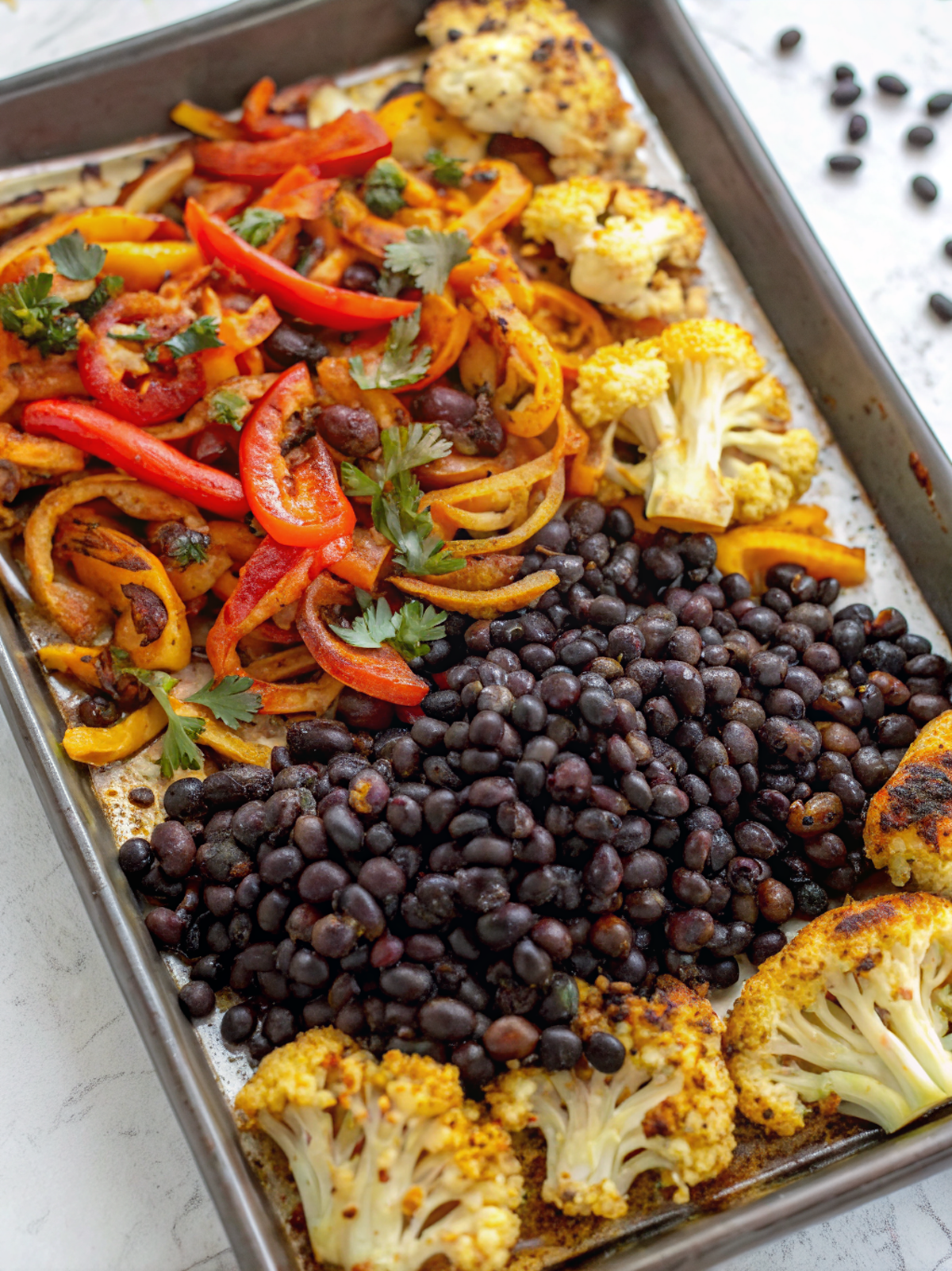 Roasted Cauliflower & Black Bean Sheet Pan Fajitas – Bold, Veggie-Packed & Weeknight Easy